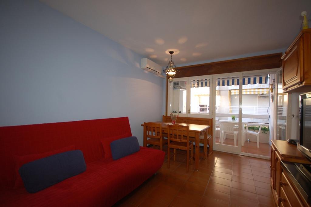 Lets Holidays Apartment Pool Terrace Тосса-де-Мар Экстерьер фото